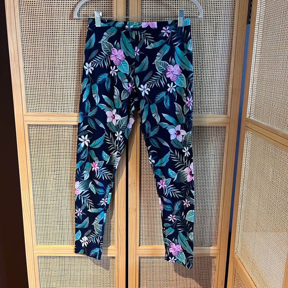 Old Navy Women’s M Tropical Floral Leggings